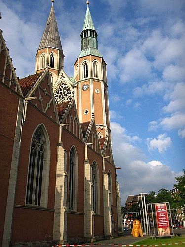 Eichenholzskulptur  Jesus Christus  Bild 9 Katharinen Kirche BS