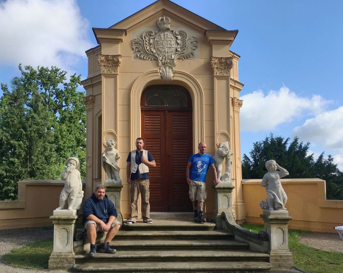 Jahreszeitenkinder Schloss Schwerin Bauhuette Quedlinburg a