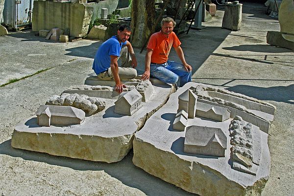 Ruehme Landwehr Steinrelief f Ausarbeitung mit Meister Artur Nazaran aus Nottuln b